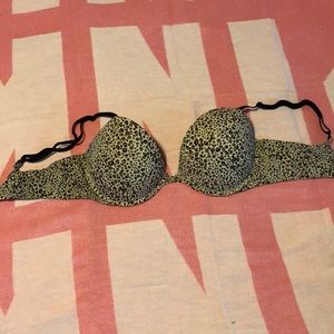 Victoria’s Secret push up bra